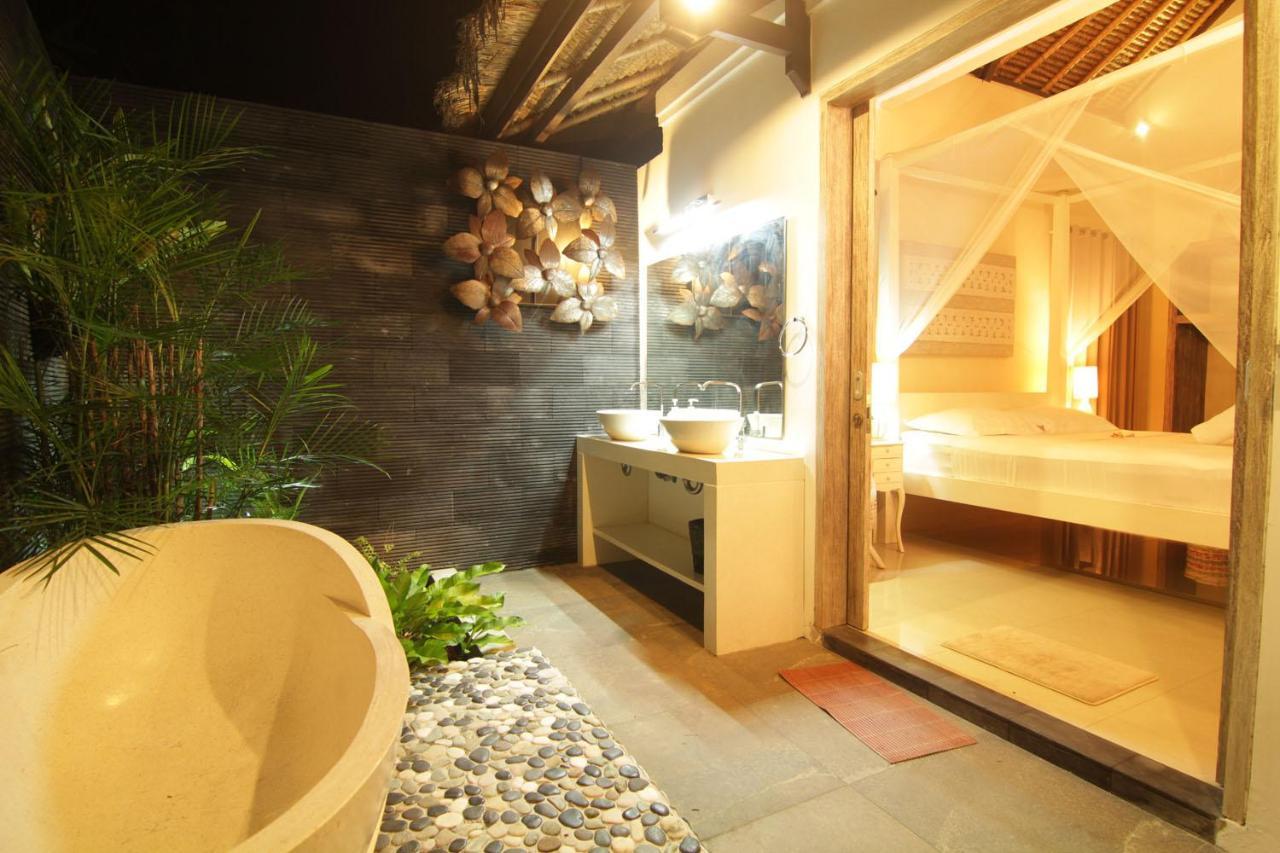 Bamboo Moon Villas Sanur  Exterior photo